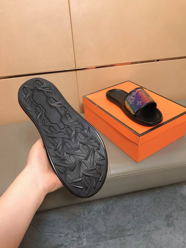 LOUIS VUITTONルイヴィトンサンダルメンズコピー2026年度最新カラー登場 エアクッション搭載