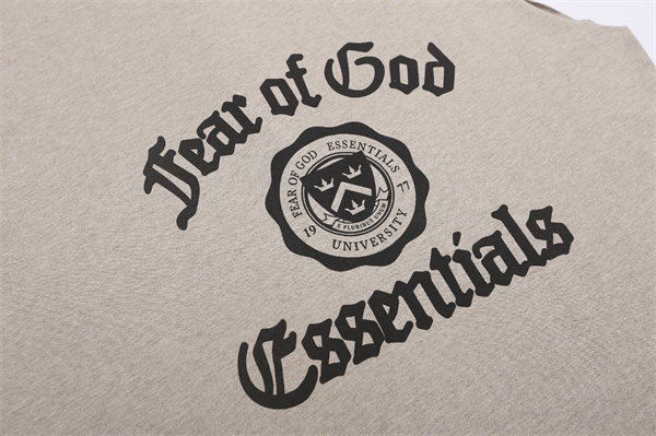 フロントプリント ミニマルフォルム ESSENTIALS エッセンシャルズ コピー ノースリーブTシャツ メンズスタイル 限定デザイン
