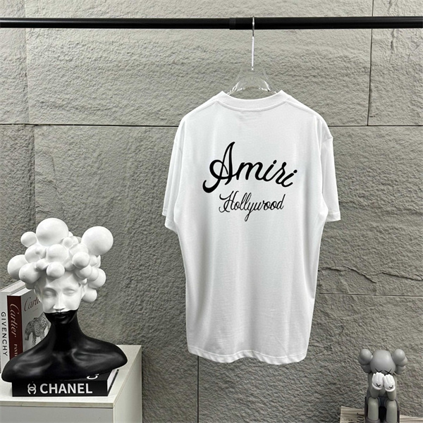 ロゴアクセント ベーシックウェア AMIRI アミリ コピー 半袖Tシャツ 柔らかな風合い カジュアルファッション 注目アイテム