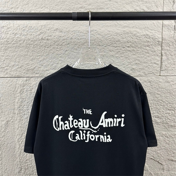 ミニマルデザイン クルーネック仕様 AMIRI アミリ コピー 半袖Tシャツ 柔らかな着用感 大人カジュアル 注目アイテム