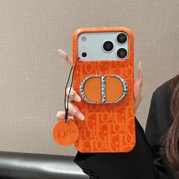 コーデ映え ビジュー装飾 Dior スマホケース 豊富なカラー展開 ディオール 背面デザイン