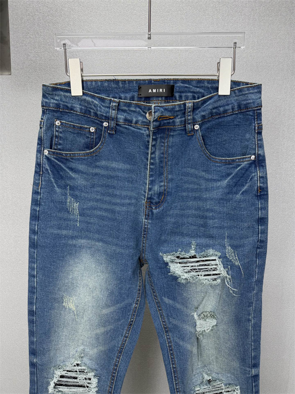 ストレートシルエット ベーシックデニム 軽快な着用感 AMIRI アミリ コピー ジーンズ 休日ファッション ワードローブアイテム