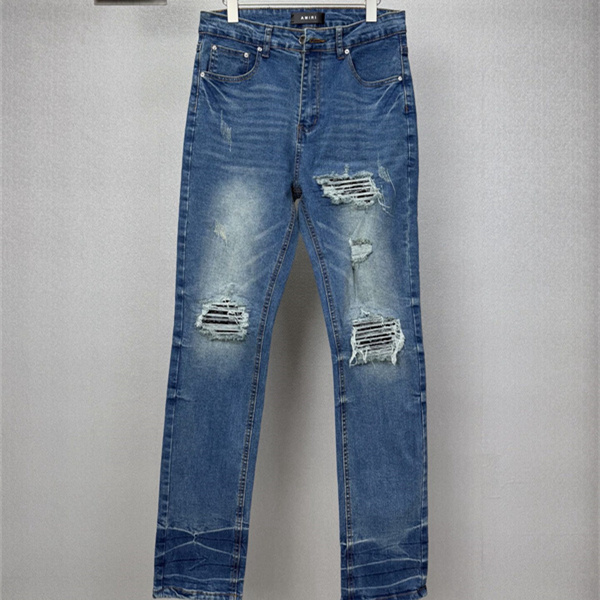 ストレートシルエット ベーシックデニム 軽快な着用感 AMIRI アミリ コピー ジーンズ 休日ファッション ワードローブアイテム