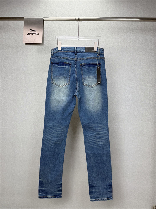 ストレートシルエット ベーシックデニム 軽快な着用感 AMIRI アミリ コピー ジーンズ 休日ファッション ワードローブアイテム