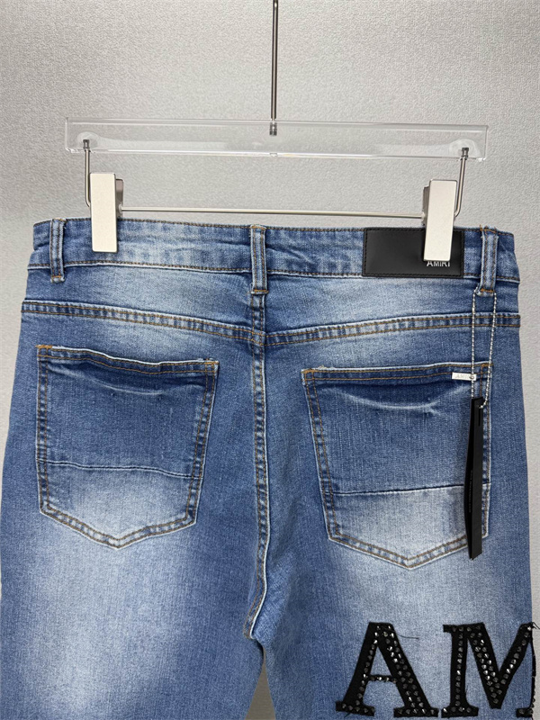 フェードデニム スリムフィット 自然な色落ち AMIRI アミリ コピー デニムパンツ 立体シルエット デイリースタイル