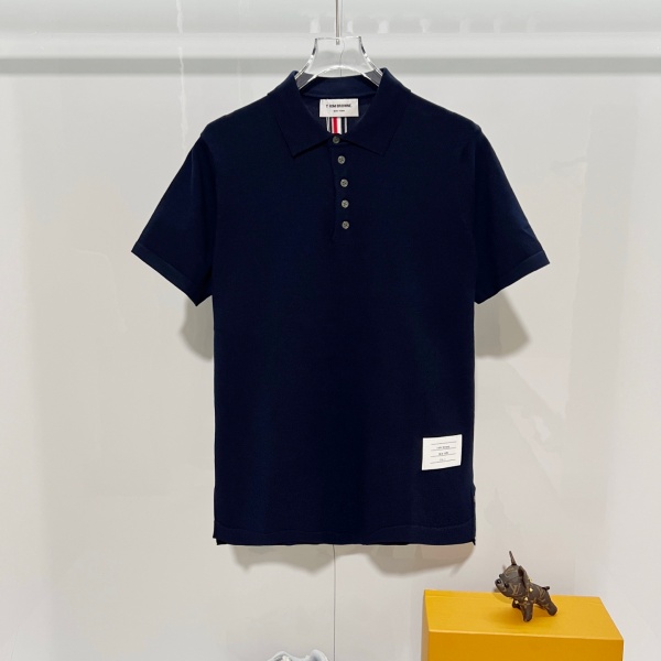 定番人気 トムブラウン 激安 5ボタン仕様 ポロシャツ Thom Browne 洗練されたベーシックモデル