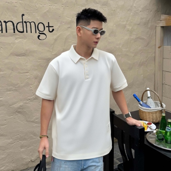 定番人気 トムブラウン 激安 5ボタン仕様 ポロシャツ Thom Browne 洗練されたベーシックモデル