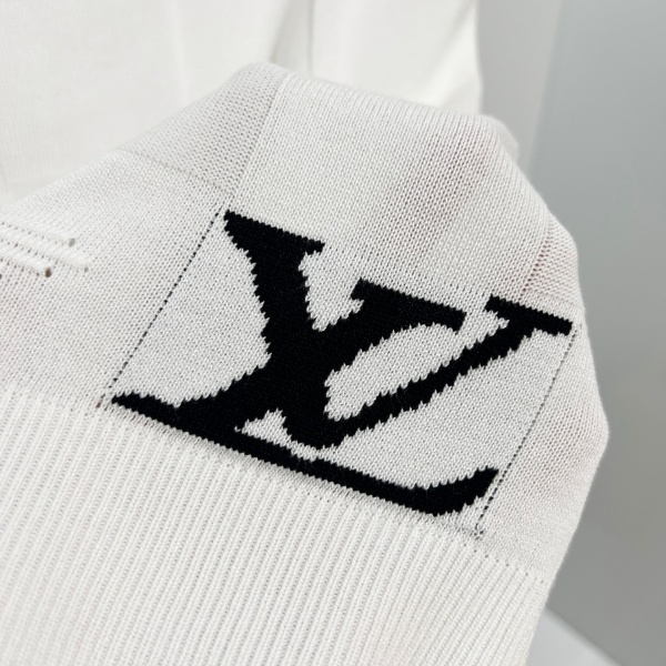 注目度UP 市松編みが映える Louis Vuitton ポロシャツ 裾モチーフ入りルイ・ヴィトン新作