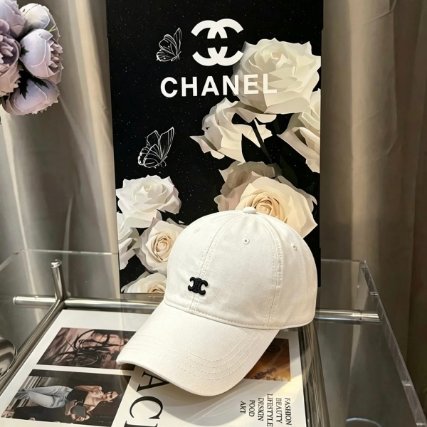 限定入荷 ウォッシュ加工 CELINE ベースボールキャップ ヴィンテージ感 セリーヌ 6色展開