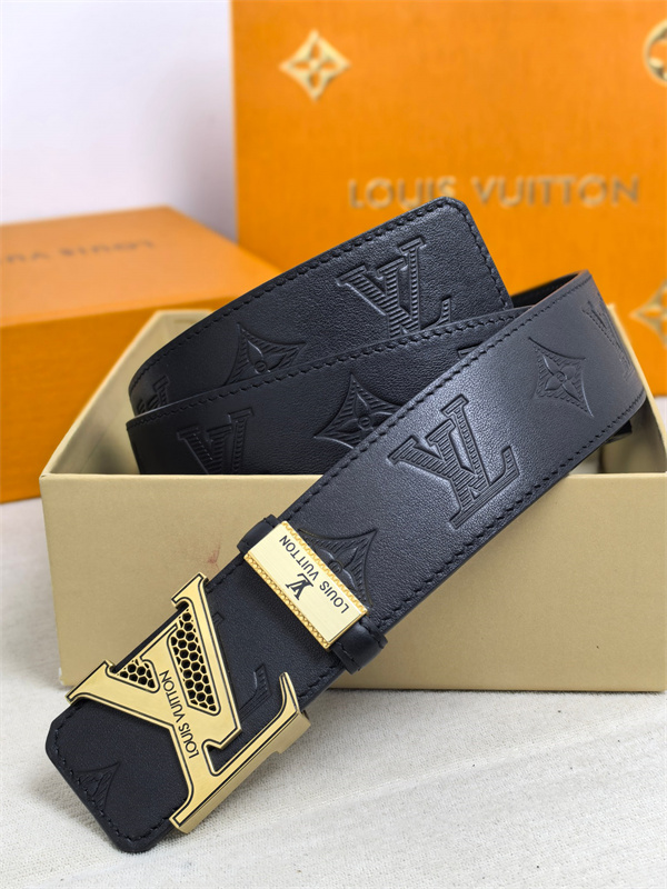 モノグラム型押し ゴールドLVバックル ハニカム装飾 LOUIS VUITTON ルイヴィトン コピー ベルト 新作注目
