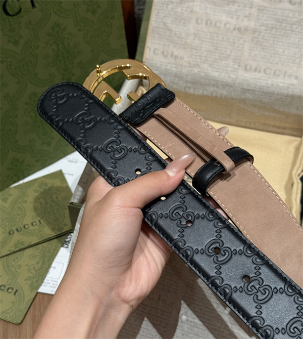 ダブルGバックル GGエンボス ゴールド金具 GUCCI グッチ コピー ベルト 上品フォルム 定番人気