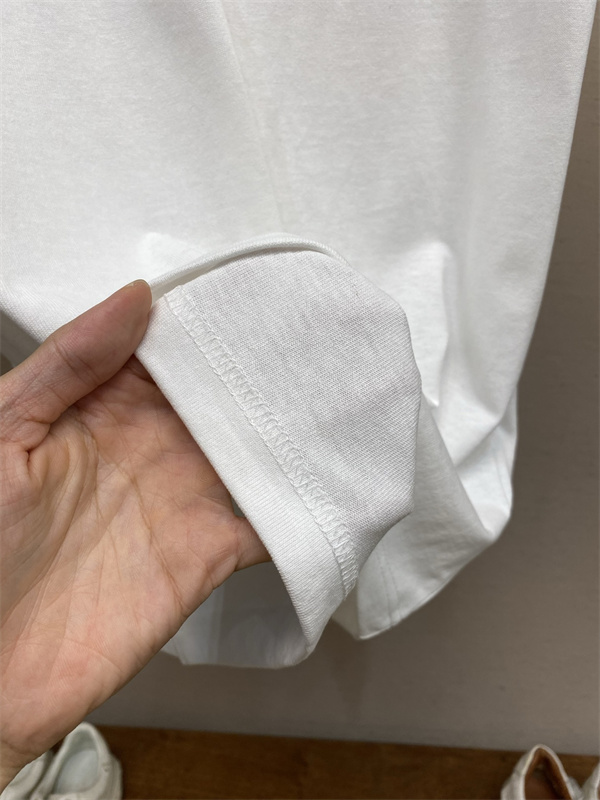 Louis Vuitton★ルイ ヴィトンtシャツコピー春夏トレンドおしゃれ ユニセックス人気半袖