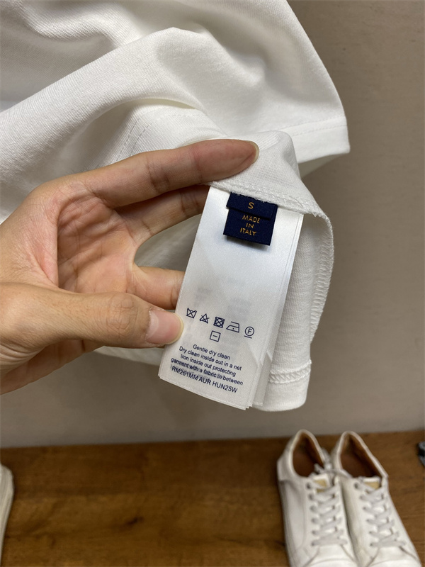 Louis Vuitton★ルイ ヴィトンtシャツコピー春夏トレンドおしゃれ ユニセックス人気半袖