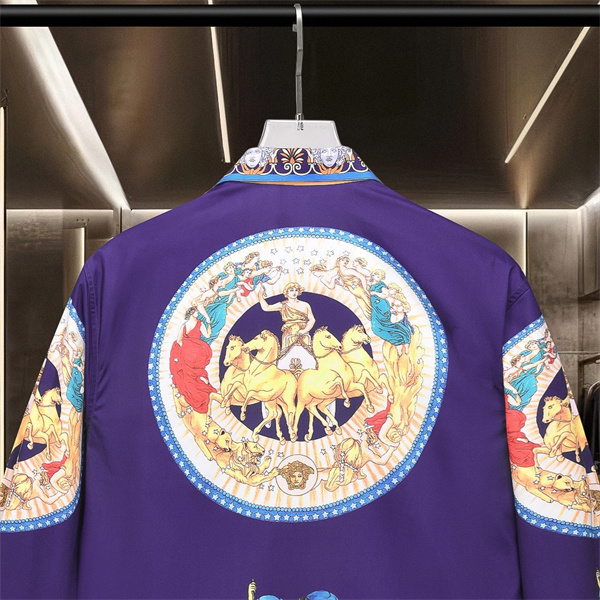 アート感際立つ 古代彫刻プリント カラーアクセント VERSACE ヴェルサーチ コピー 長袖シャツ