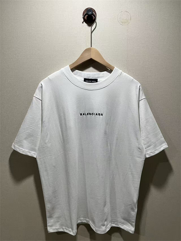 個性BALENCIAGA バレンシアガｔシャツコピー☆☆エレガント人気ランキングおしゃれ半袖