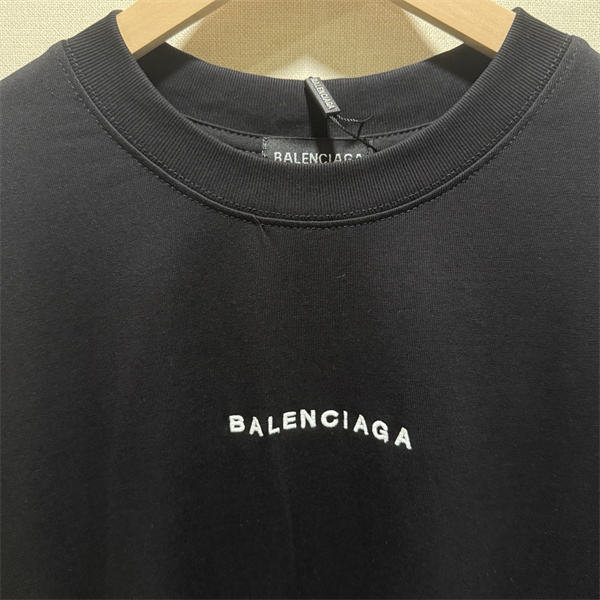 個性BALENCIAGA バレンシアガｔシャツコピー☆☆エレガント人気ランキングおしゃれ半袖