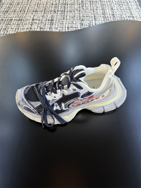 抜群のクッショニングBALENCIAGA  バレンシアガ 3XL ランニングスニーカー スーパーコピー 2026注目