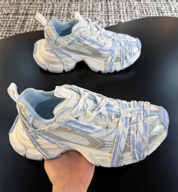存在感MAX☆☆BALENCIAGA  バレンシアガ 3XL スニーカーコピー 2026大人かっこいいランニング靴