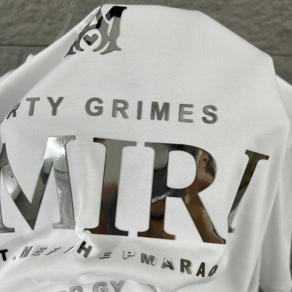 新作注目 AMIRI 激安 ミラーシルバー文字 アミリ ゆったりシルエット 半袖Tシャツ