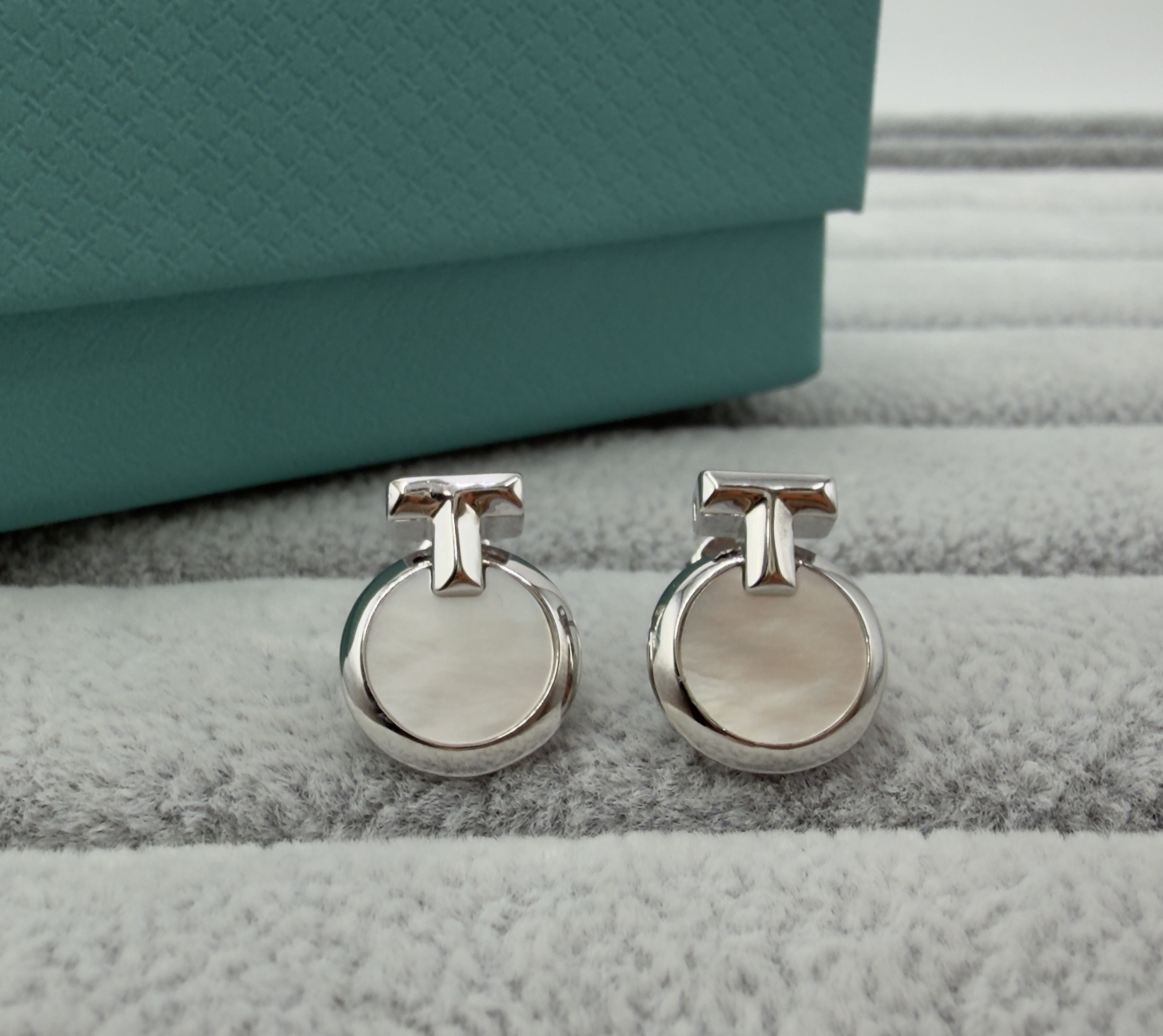 七夕 プレゼントおすすめ♥ティファニーリングコピー Tiffany ＆ Co高級アクセサリー2色