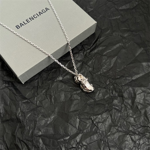 長さ58㎝バレンシアガ ネックレスコピーエレガント☆☆2026最新作♥BALENCIAGA 