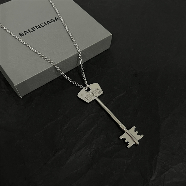 お洒落コーデ☆☆バレンシアガ ネックレスコピー☆☆2026トレンド最新作♥BALENCIAGA 