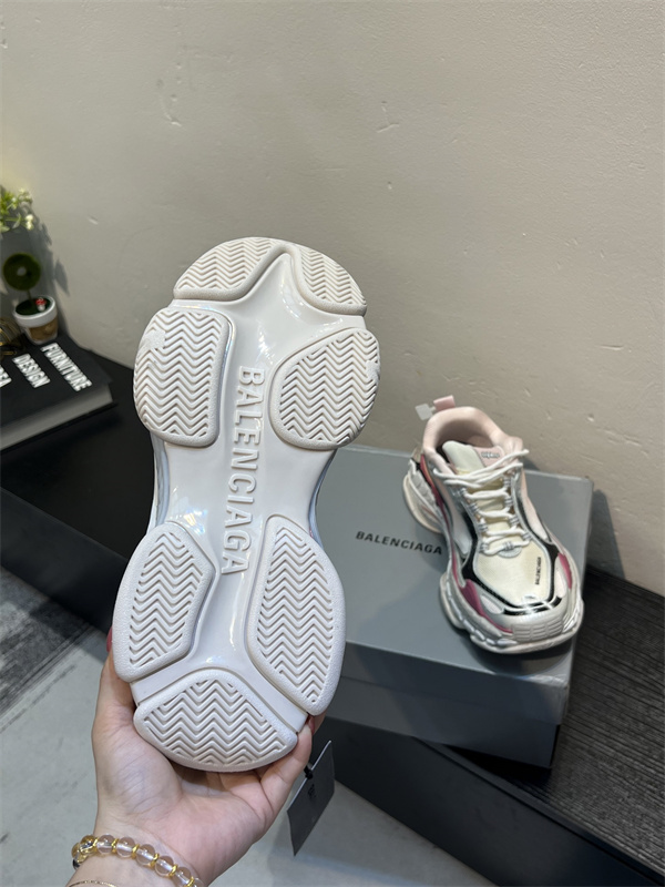 Balenciaga Triple S .2 ☆☆バレンシアガスニーカーコピー☆☆2026トレンドメンズ新作♥