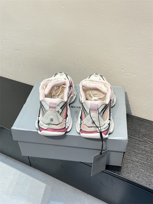 Balenciaga Triple S .2 ☆☆バレンシアガスニーカーコピー☆☆2026トレンドメンズ新作♥