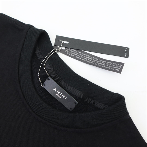 コントラストモチーフ なめらか裏毛 ボックスフォルム AMIRI アミリ コピー スウェット 洗練カジュアル 主力候補
