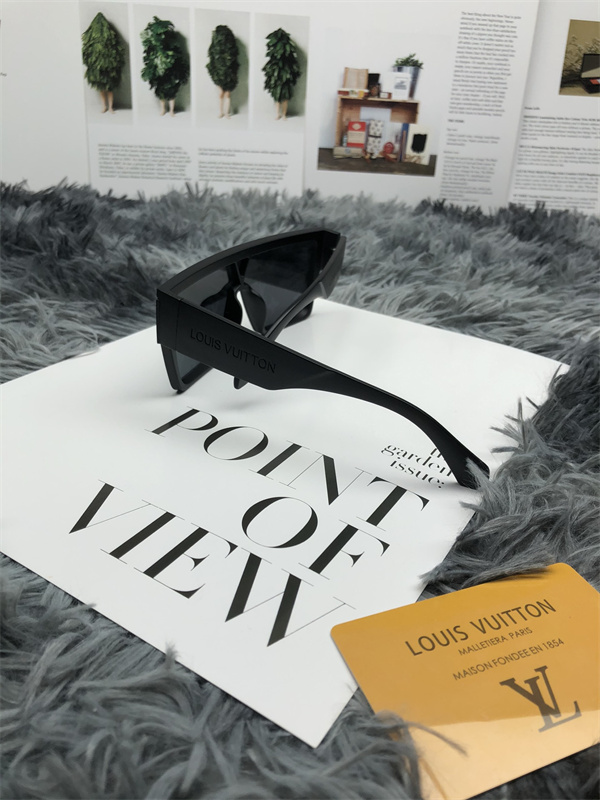 セレブが今シーズン手に入れ2026SS新ブーム ルイ ヴィトン LOUIS VUITTON サングラスコピー 激安(日本最大級)