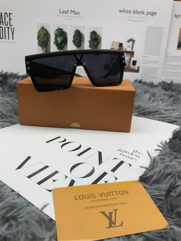 セレブが今シーズン手に入れ2026SS新ブーム ルイ ヴィトン LOUIS VUITTON サングラスコピー 激安(日本最大級)