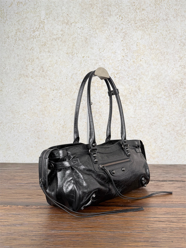 海外 人気が継続中  BALENCIAGAバレンシアガショルダーバッグスーパーコピーブランド激安通販 専門店