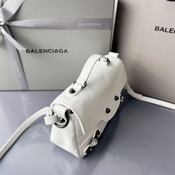 ファッションに合わせ バレンシアガ やはり人気ブランド BALENCIAGA  バッグ スーパーコピーブランド激安通販 専門店