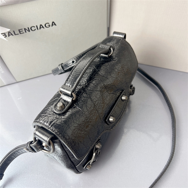 耐久性のある 2026春夏新作 BALENCIAGA バレンシアガ ショルダーバッグスーパーコピーブランド激安通販 専門店