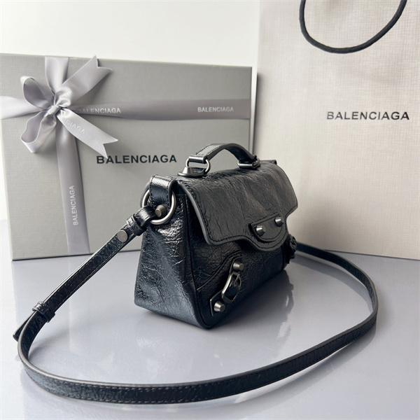 耐久性のある 2026春夏新作 BALENCIAGA バレンシアガ ショルダーバッグスーパーコピーブランド激安通販 専門店