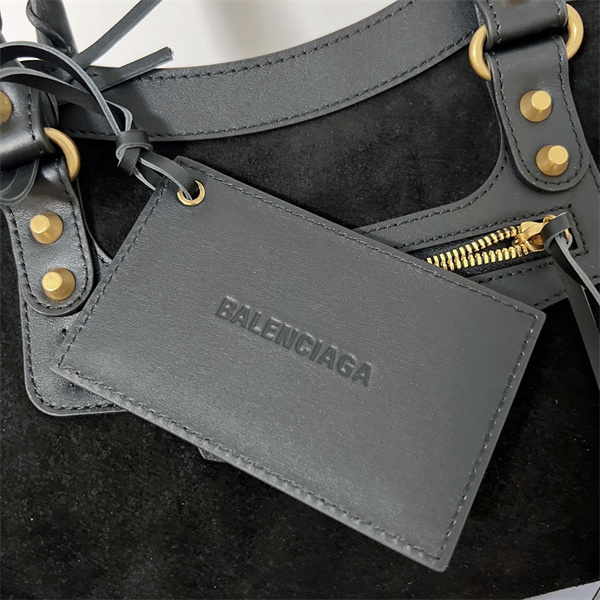 斜め掛けバッグ 2026春夏新作大人の個性をバレンシアガ BALENCIAGA ハンドバッグスーパーコピーブランド激安通販 専門店