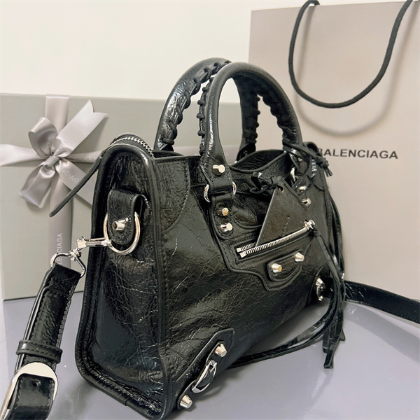 BALENCIAGA  2026 売れ筋のいい 収納 バレンシアガハンドバッグ スーパーコピーブランド激安通販 専門店