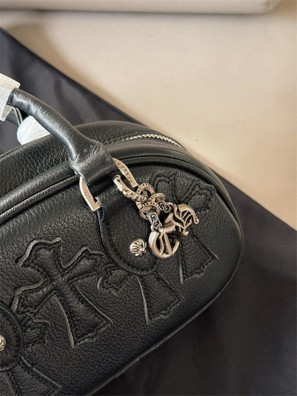 CHROME HEARTS 　大容量のクロムハーツバッグ  コピー芸能人ブランド 激安(日本最大級)