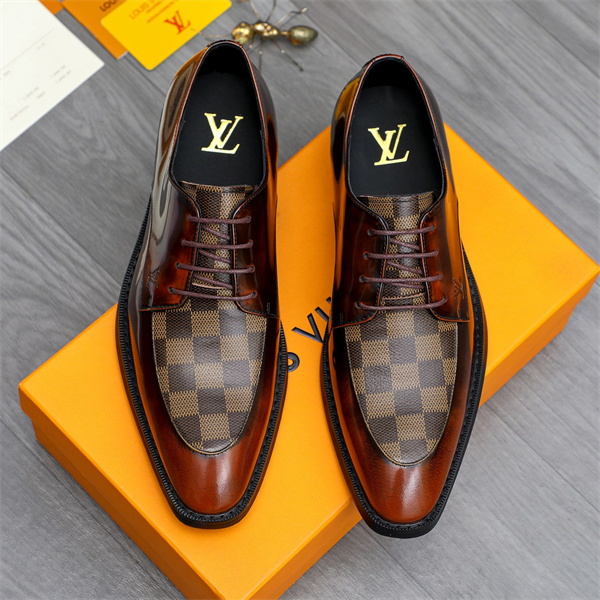足馴染みのいい 2026春夏  スリップオン 柔軟 ルイ ヴィトンビジネスシューズコピー LOUIS VUITTON  激安(日本最大級)