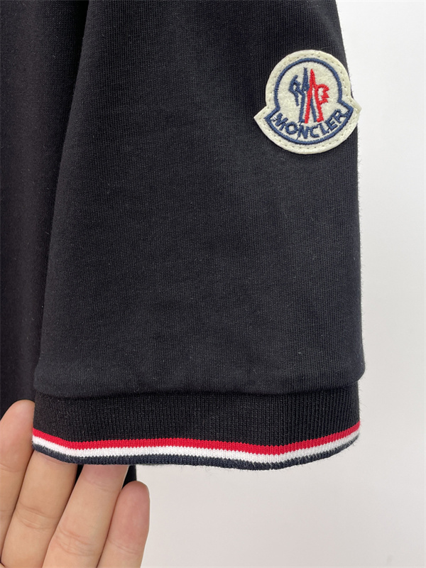 お値段もお求めやすいモンクレール ランキング1位  MONCLER半袖Tシャツスーパーコピーブランド激安通販 専門店