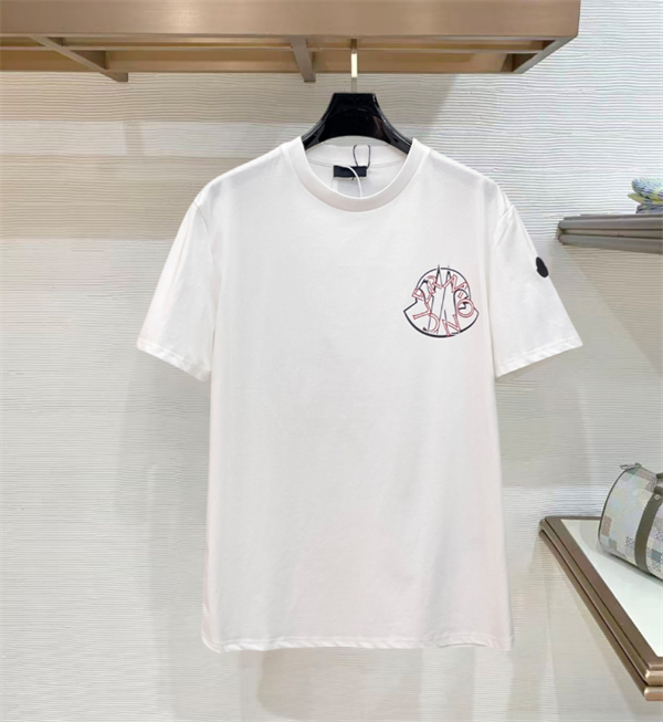 モンクレール 半袖Tシャツコピー2026春新作 MONCLER  ファッションに合わせブランド激安通販 専門店