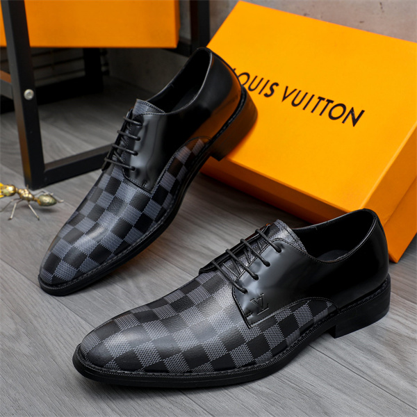 ユニークなデザイン 甘い輝きを放っルイ ヴィトン革靴 コピー LOUIS VUITTON 今年流行 超人気  激安(日本最大級)