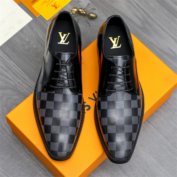 ユニークなデザイン 甘い輝きを放っルイ ヴィトン革靴 コピー LOUIS VUITTON 今年流行 超人気  激安(日本最大級)