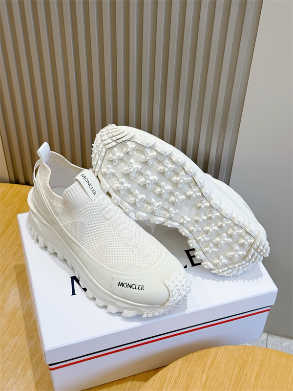 Moncler Monte Runner 2026新作モンクレールスニーカースーパーコピーブランド激安通販 専門店