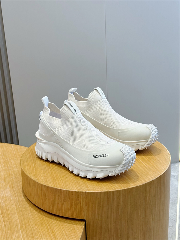 Moncler Monte Runner 2026新作モンクレールスニーカースーパーコピーブランド激安通販 専門店