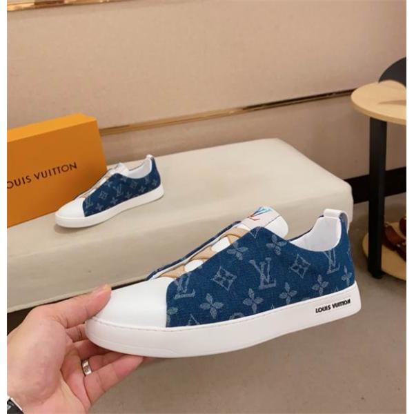 LOUIS VUITTON 2026新作ルイヴィトンスニーカーコピー軽量クッション性抜群男性靴