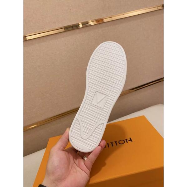 LOUIS VUITTON 2026新作ルイヴィトンスニーカーコピー軽量クッション性抜群男性靴