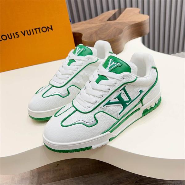 洗練2026大人気☆☆ルイヴィトンスニーカーコピーLOUIS VUITTON 年齢を問わず