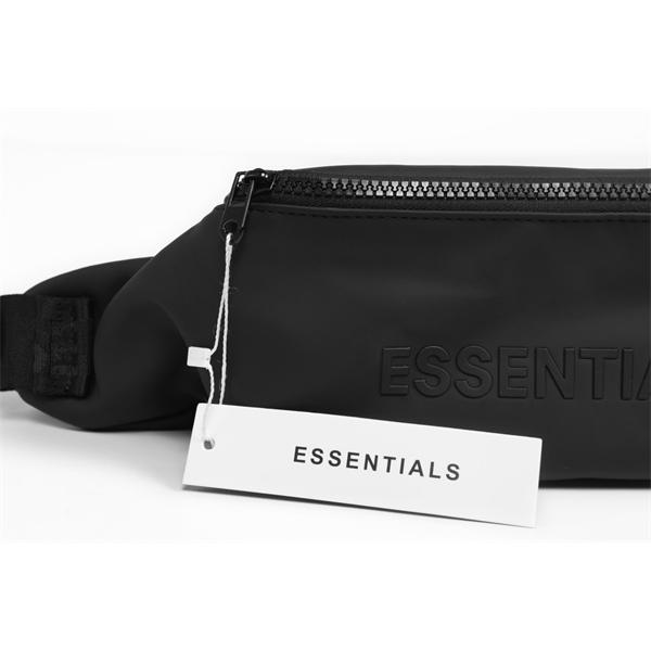コンパクトサイズ さらっと持てる ESSENTIALS エッセンシャルズ コピー バッグ ストリート感 使いやすい好評セレクト