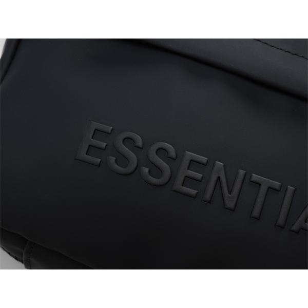 新作入荷 スクエア型収納 多機能ポケット付き ESSENTIALS エッセンシャルズ コピー バッグ 実用性重視 ユニセックス仕様